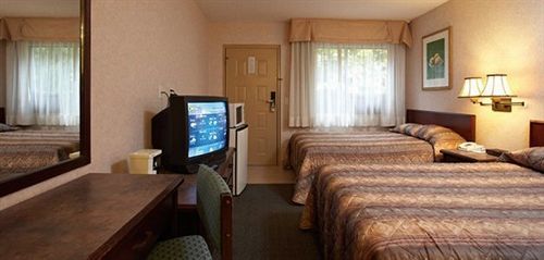 Langley Hwy Hotel 외부 사진