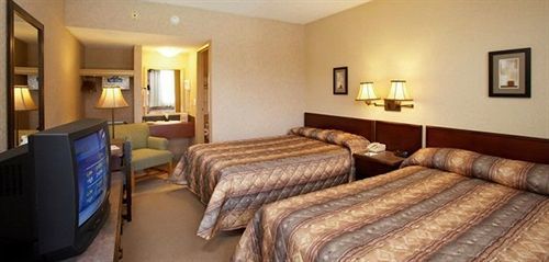 Langley Hwy Hotel 외부 사진