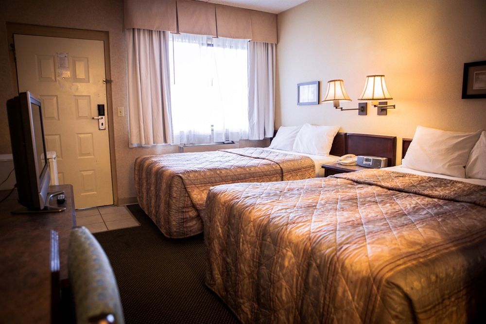 Langley Hwy Hotel 외부 사진