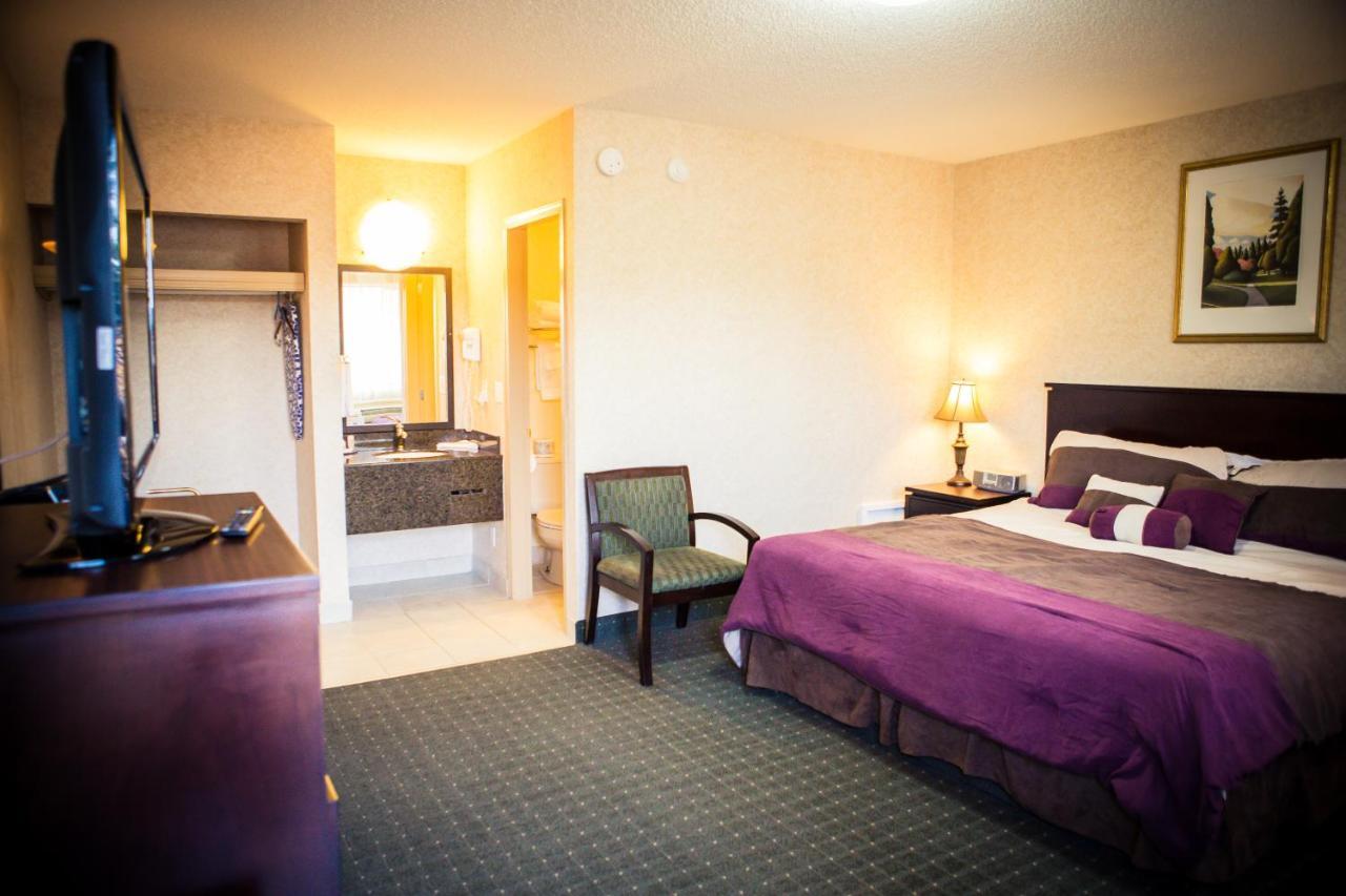 Langley Hwy Hotel 객실 사진